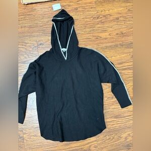 Karen Hart Black Medium Women’s Hoodie New With Tags